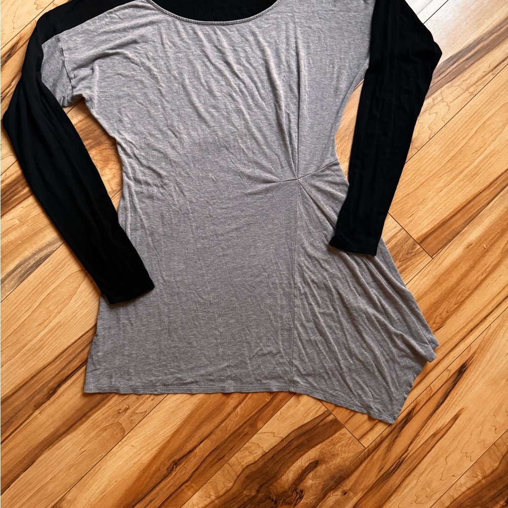 White House Black Market Gray and Black Asymmetrical Tunic